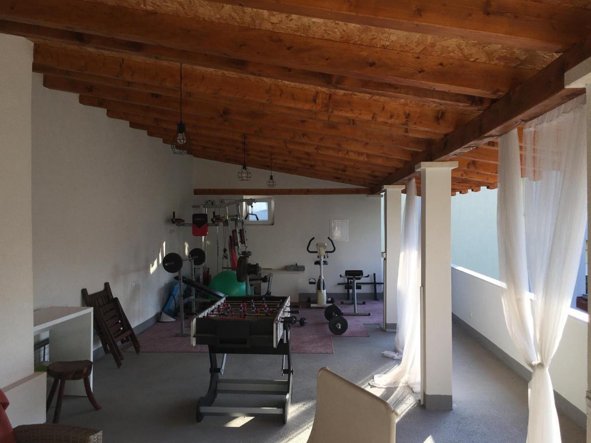 Villa Vlade- From The Heated Pool To The Beach In 1 Minute Jesenice  Esterno foto